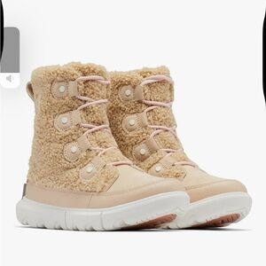 Sorel women’s explorer next Joan cozy Brown Winter Boots